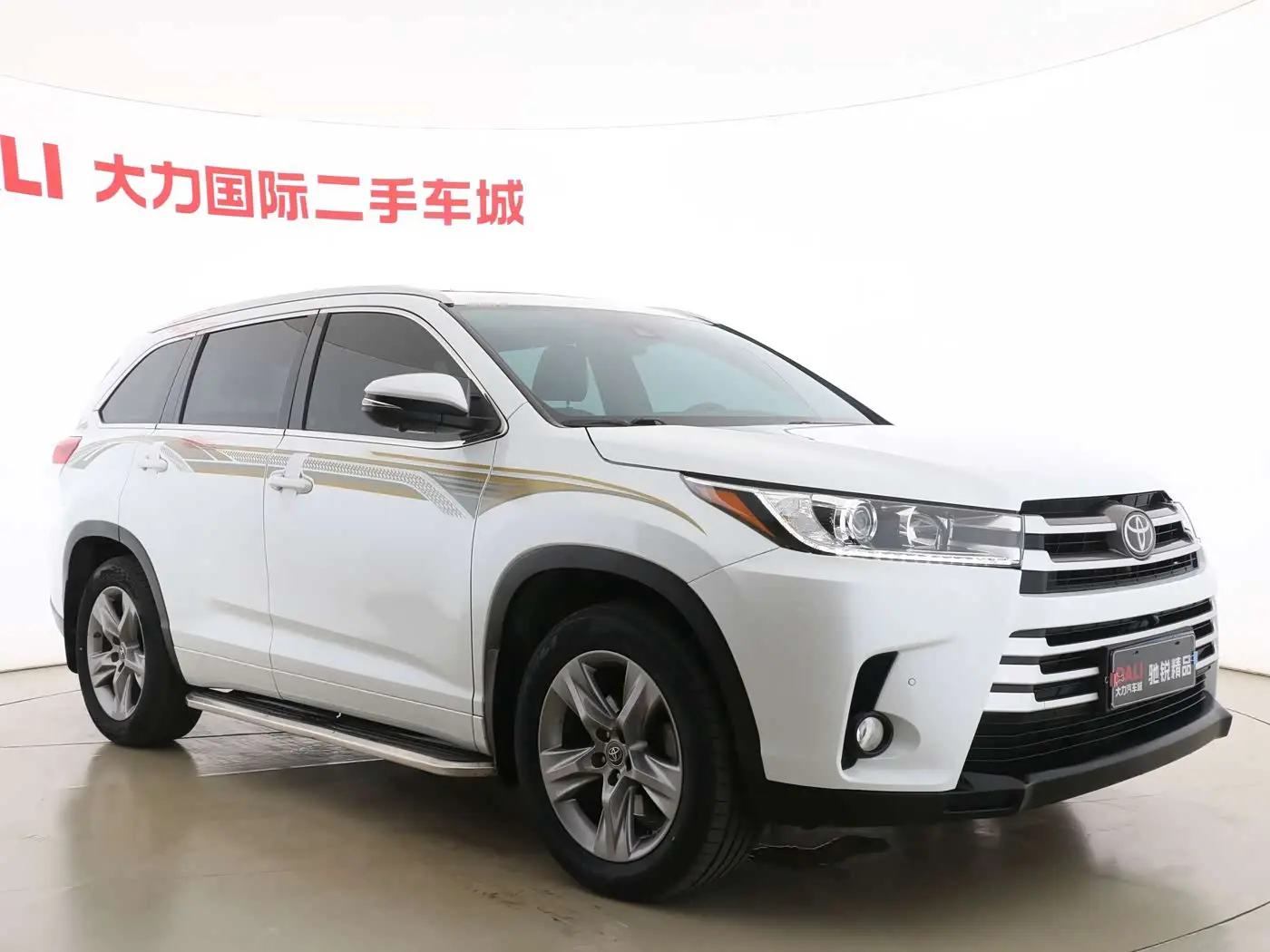 Toyota Highlander 2022 — Photo 3/20