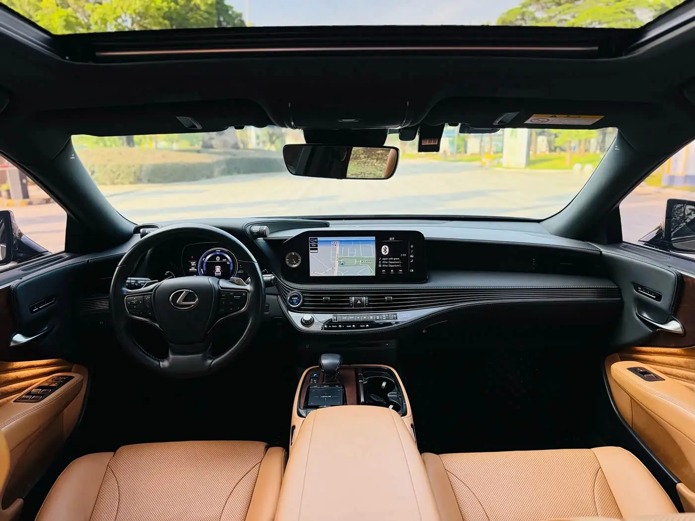 Lexus LS 2022 — Şəkil 12/20