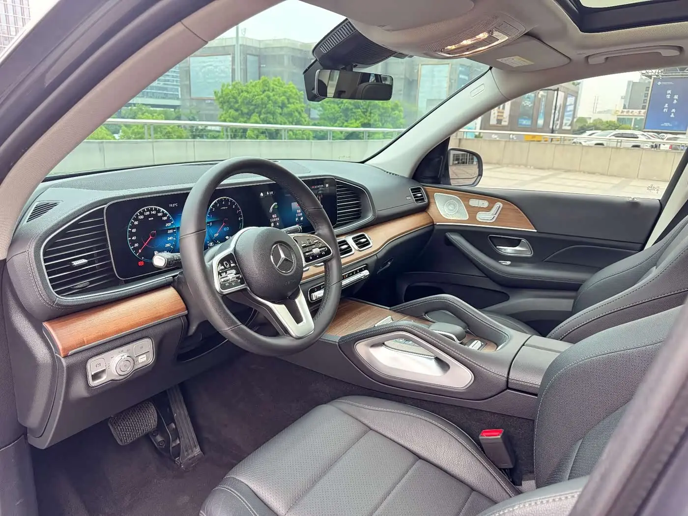 Mercedes-Benz GLE New Energy 2022 — Şəkil 10/12