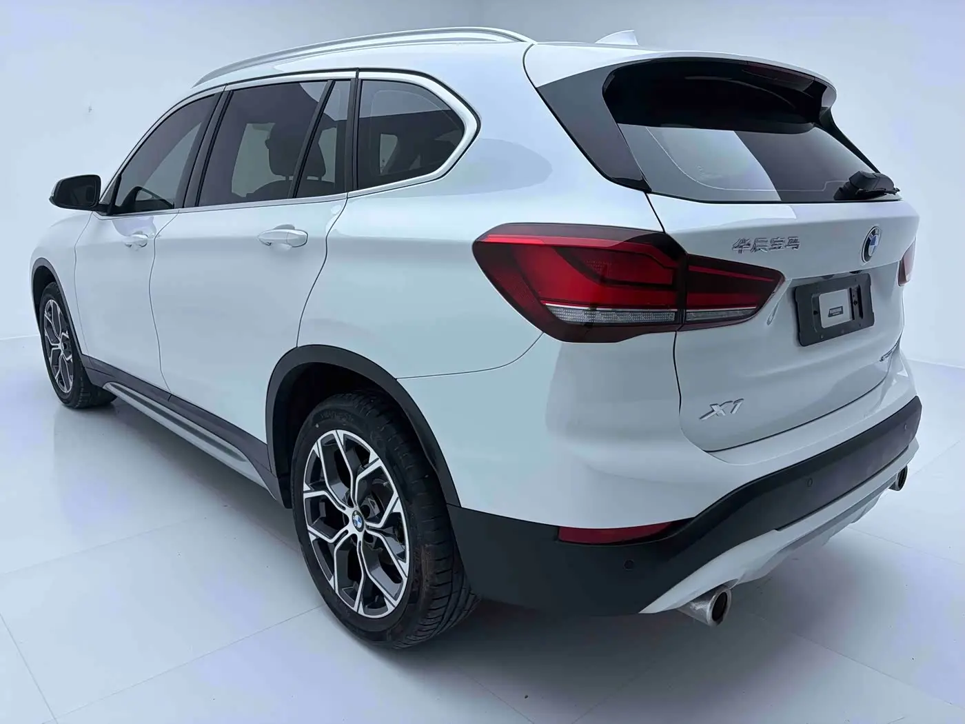 BMW X1 2023 — Фото 6/16