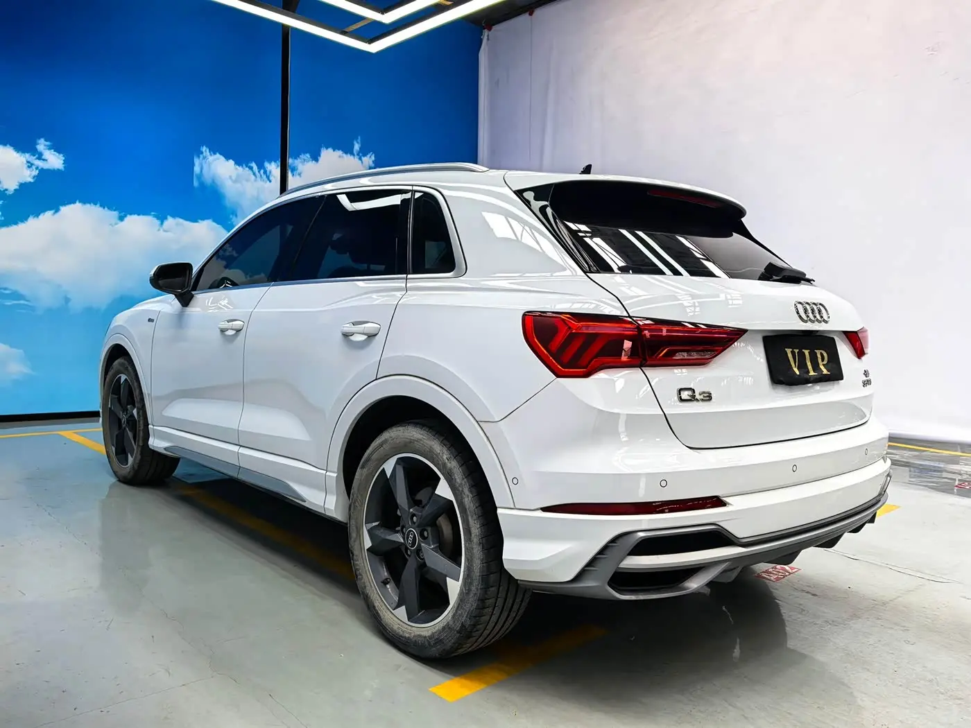 Audi Q3 2022 — Фото 6/20