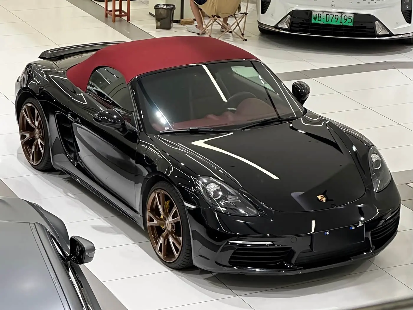 Porsche 718 2018 — Şəkil 1/20