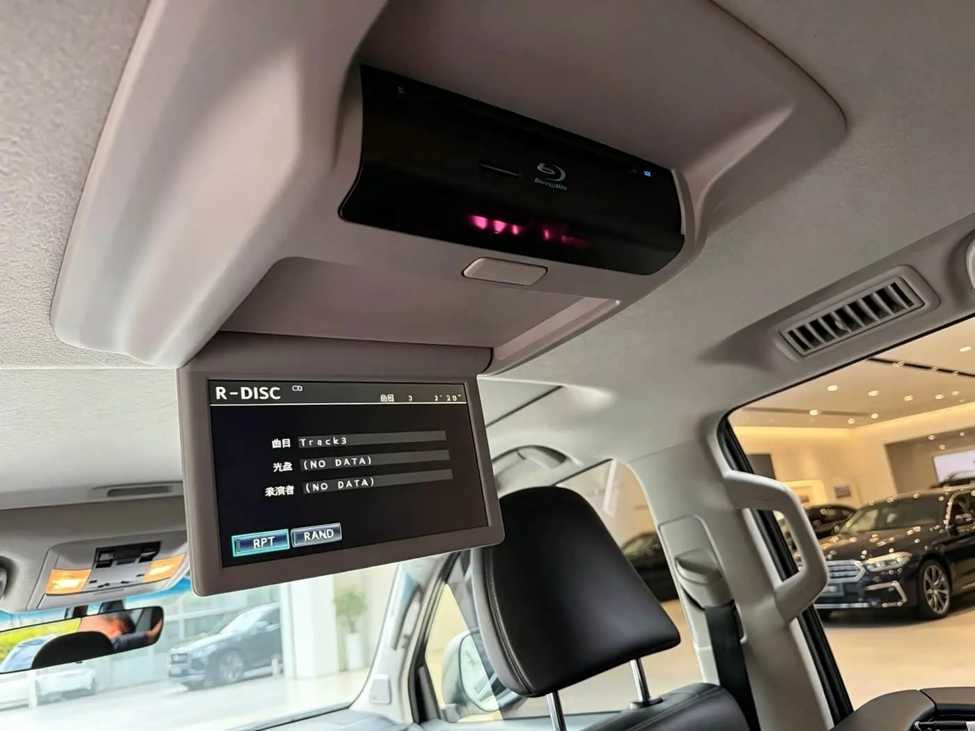 Toyota Prado 2019 — Şəkil 6/17