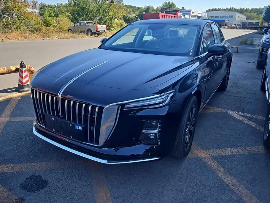 Hongqi H5 PHEV 2026 — Şəkil 1/16