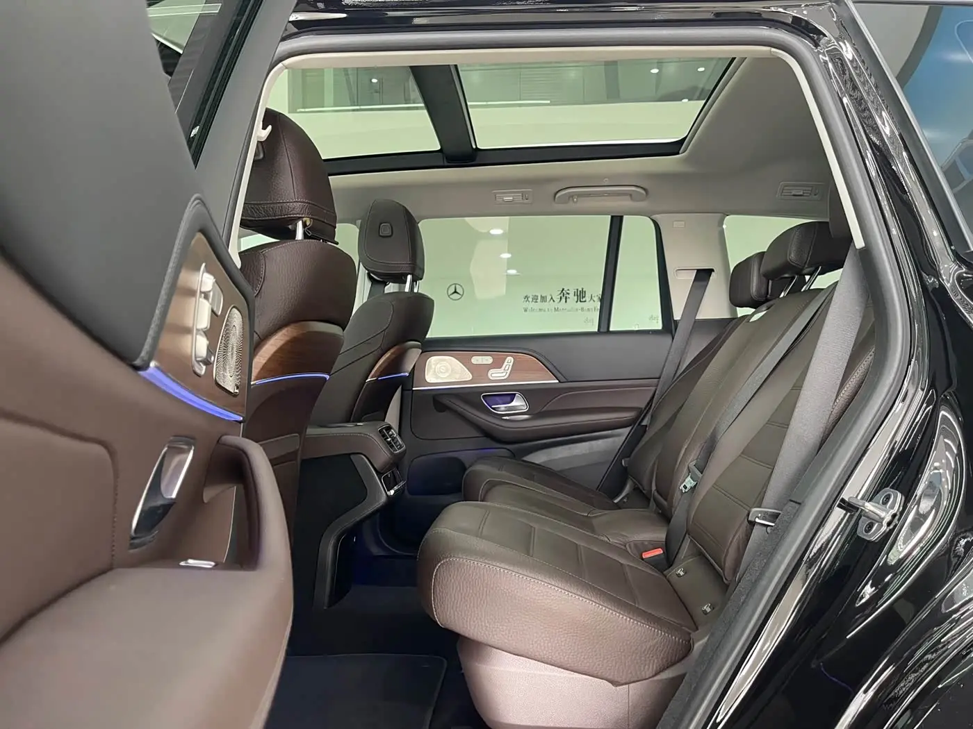 Mercedes-Benz GLS 2022 — Photo 20/20