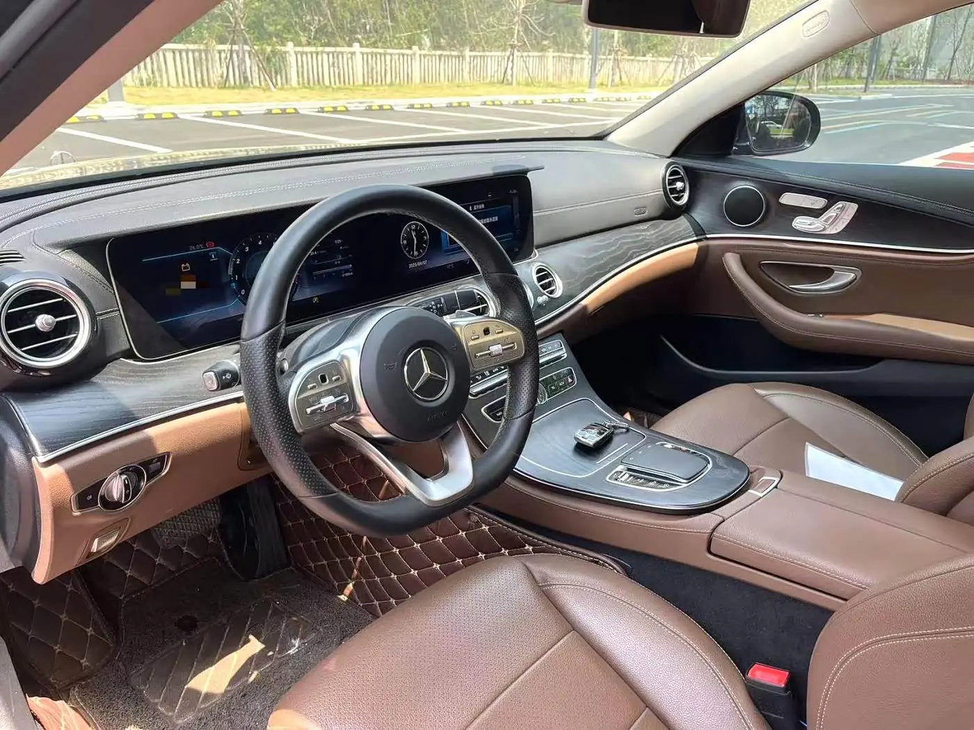 Mercedes-Benz E-Class 2019 — Фото 4/9