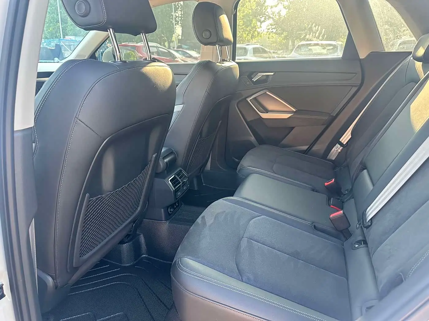 Audi Q3 2022 — Photo 13/18