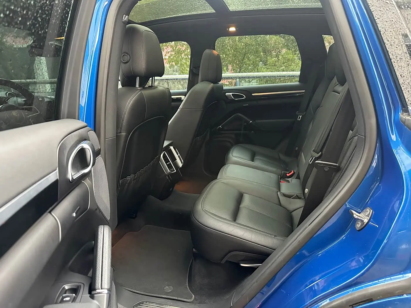 Porsche Cayenne 2017 — Photo 5/14