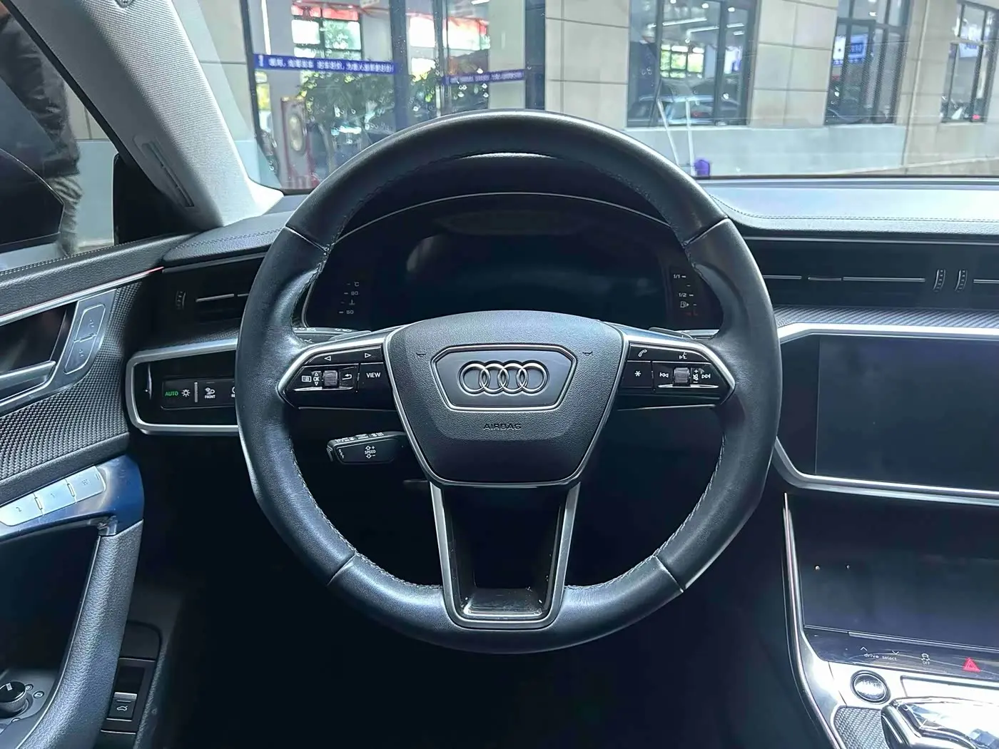 Audi A7 2023 — Şəkil 12/20