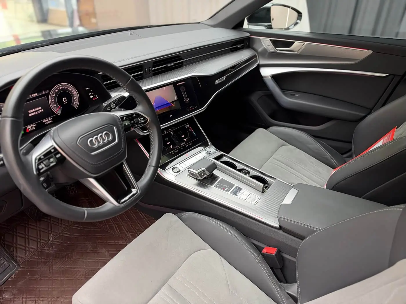 Audi A6L 2024 — Photo 4/11