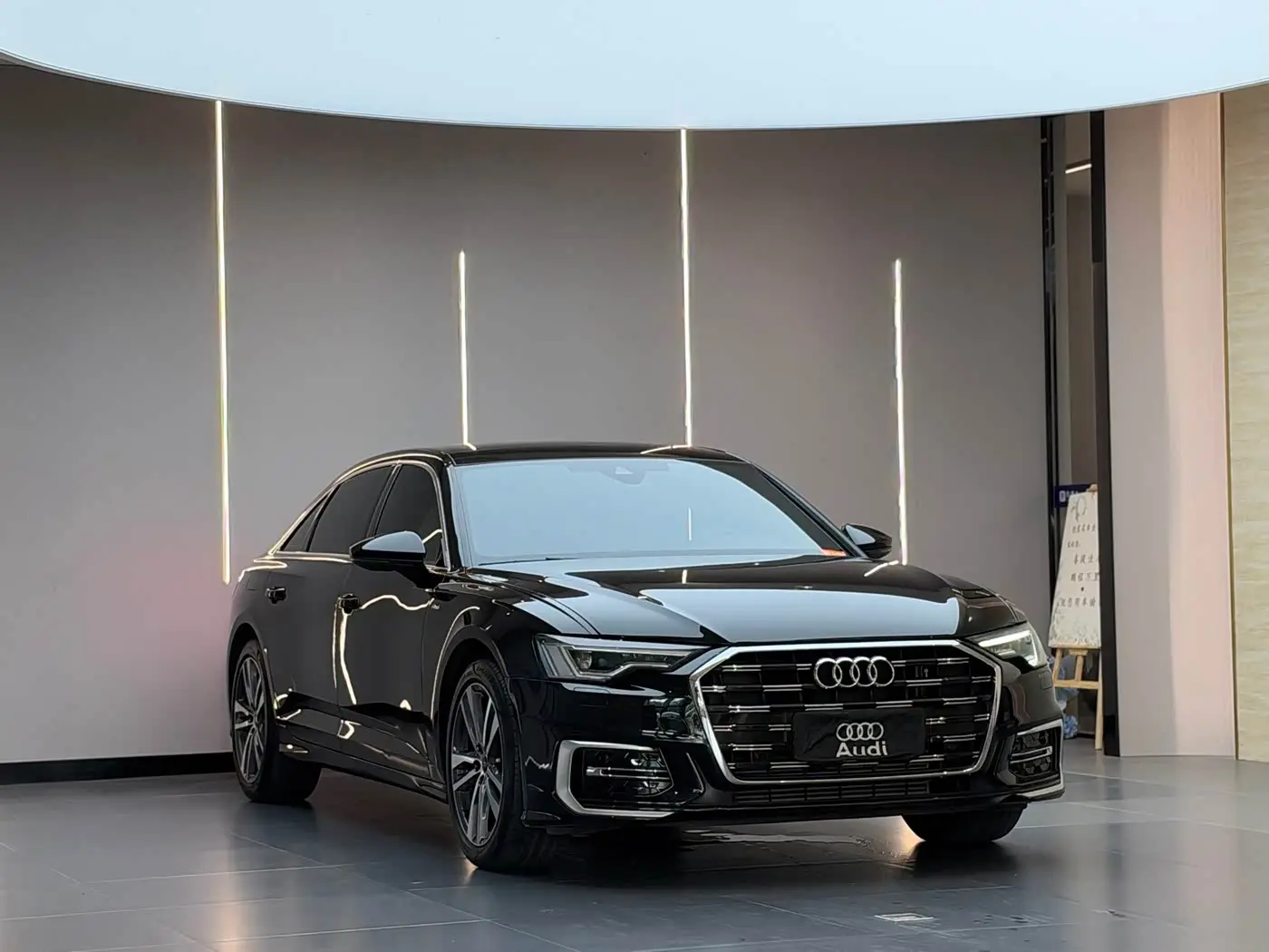 Audi A6L 2024 — Photo 3/11