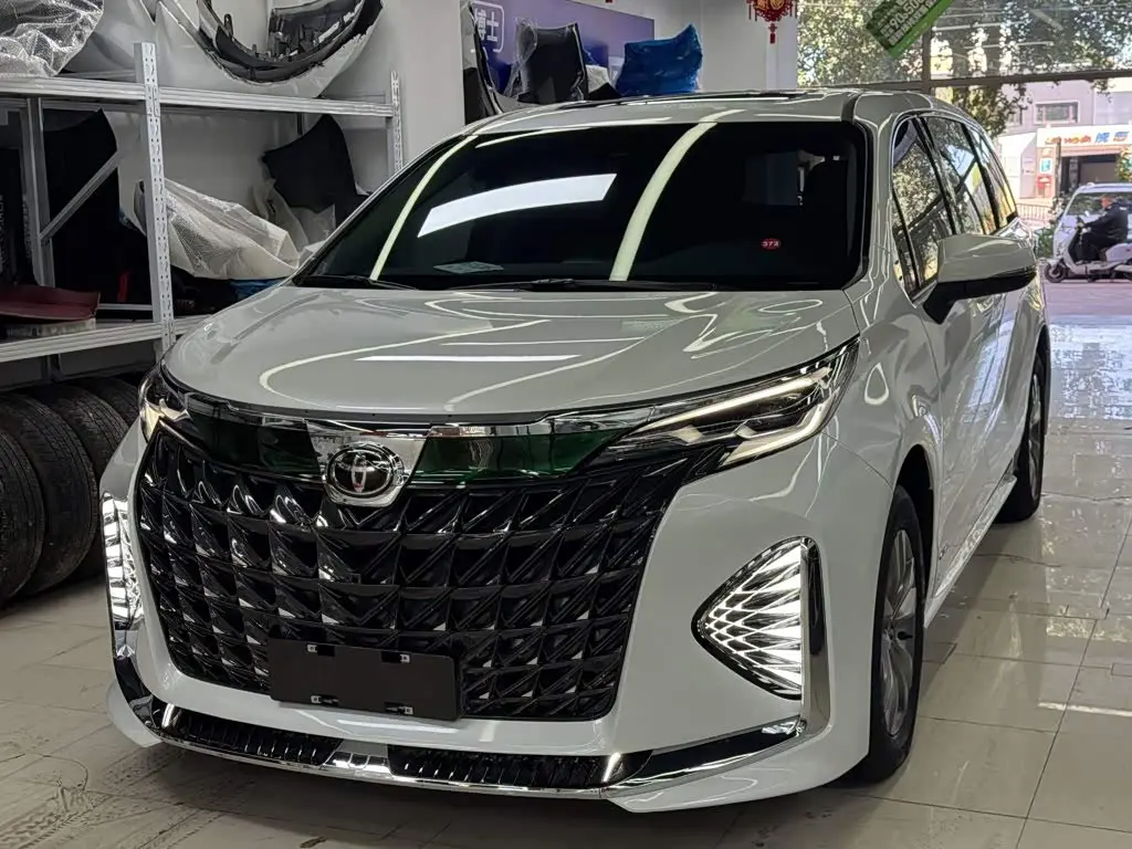 Toyota Sienna 2025 — Şəkil 1/20