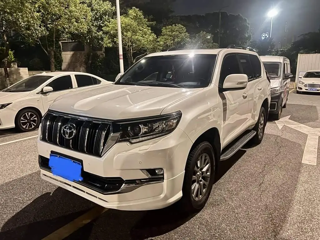 Toyota Prado 2018 — Фото 1/9