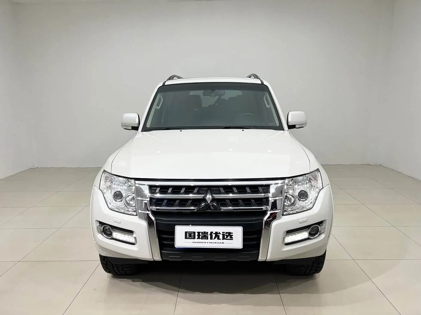 Mitsubishi Pajero 2018 — Şəkil 2/20