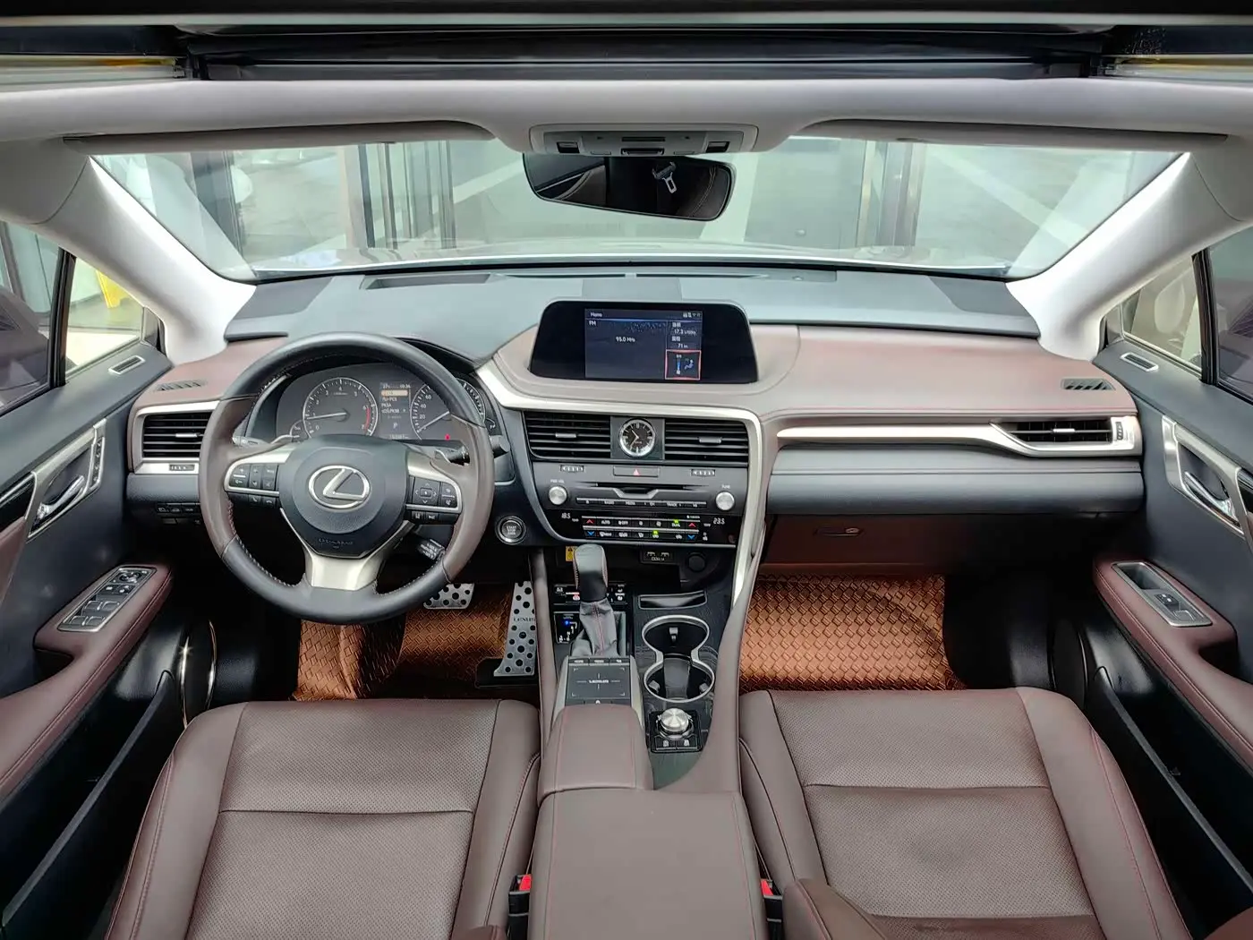 Lexus RX 2022 — Şəkil 12/20