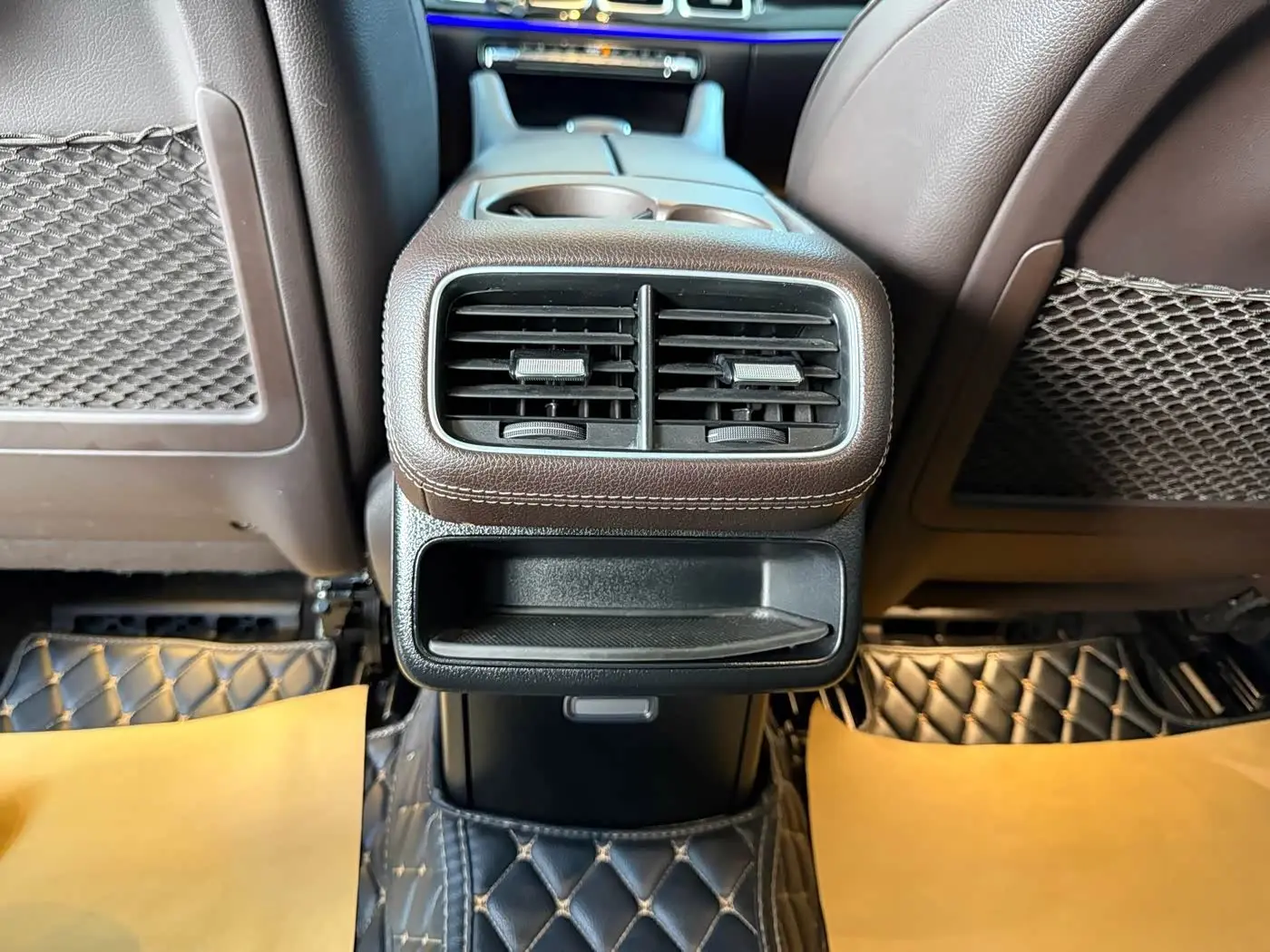 Mercedes-Benz GLE 2022 — Photo 15/18