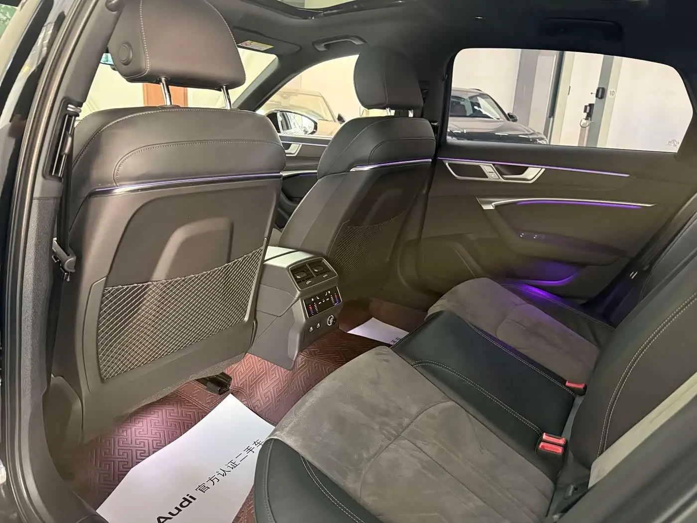 Audi A6L 2024 — Photo 6/11