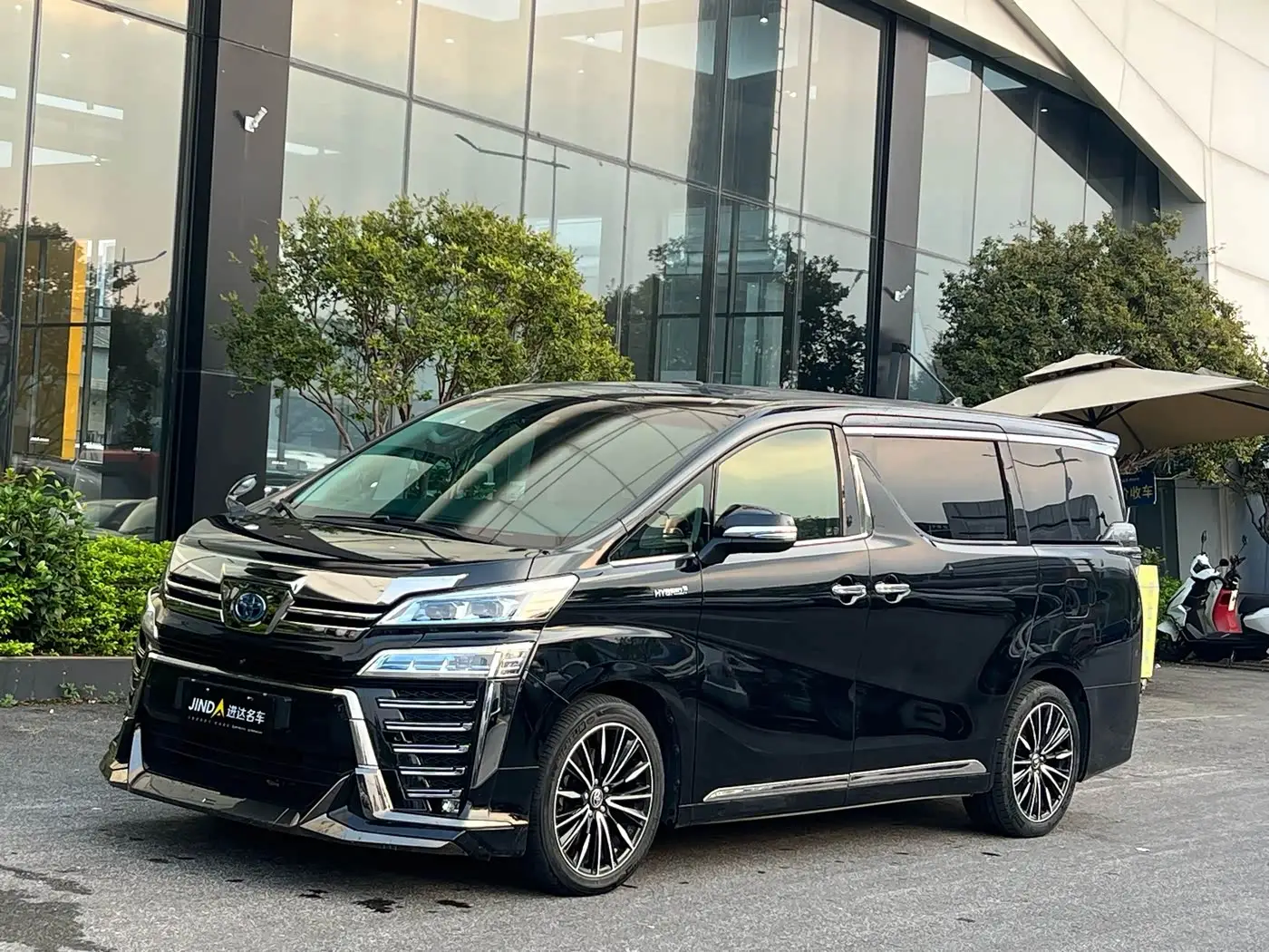 Toyota Vellfire, 2021