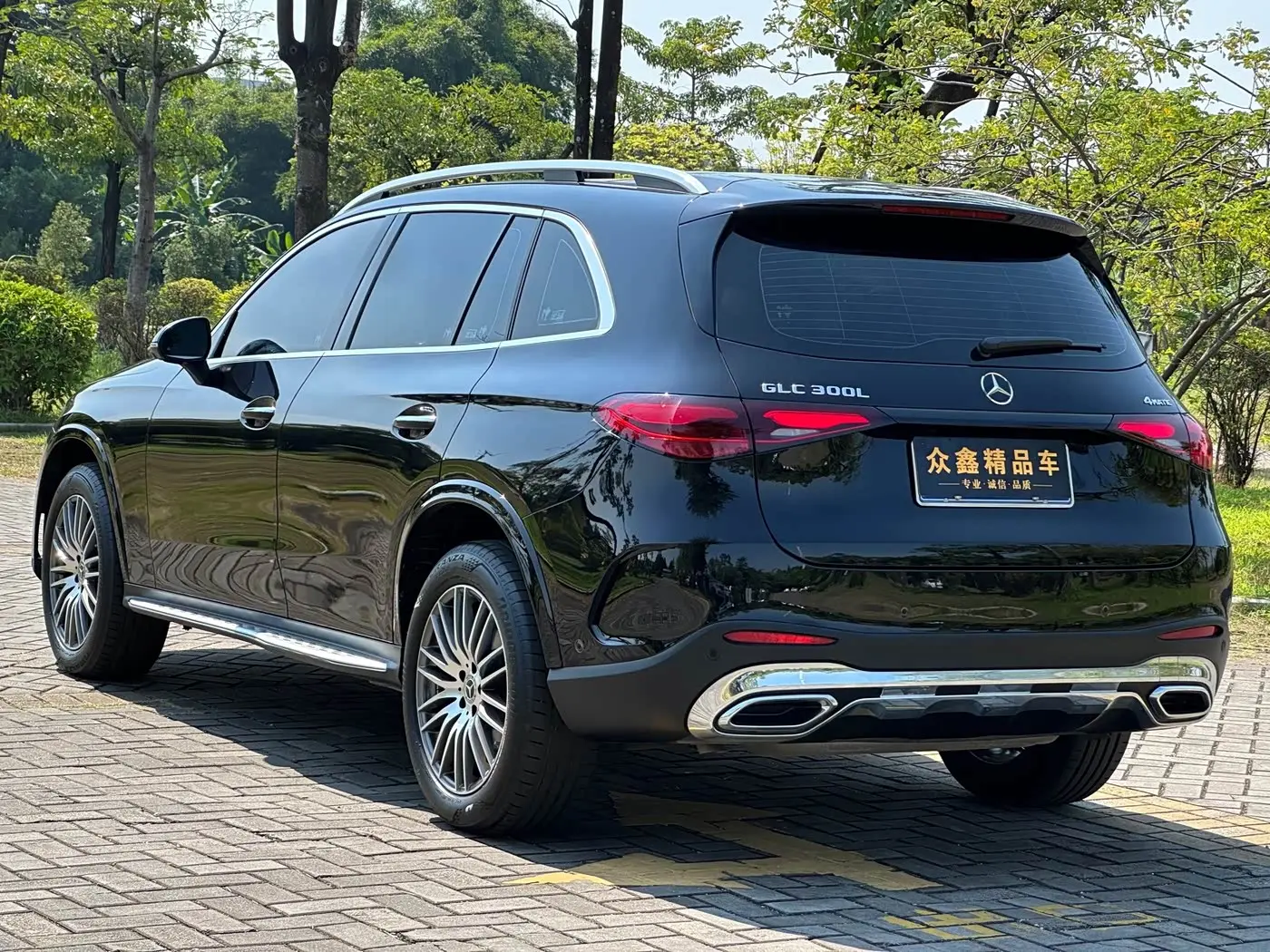 Mercedes-Benz GLC 2024 — Фото 13/20