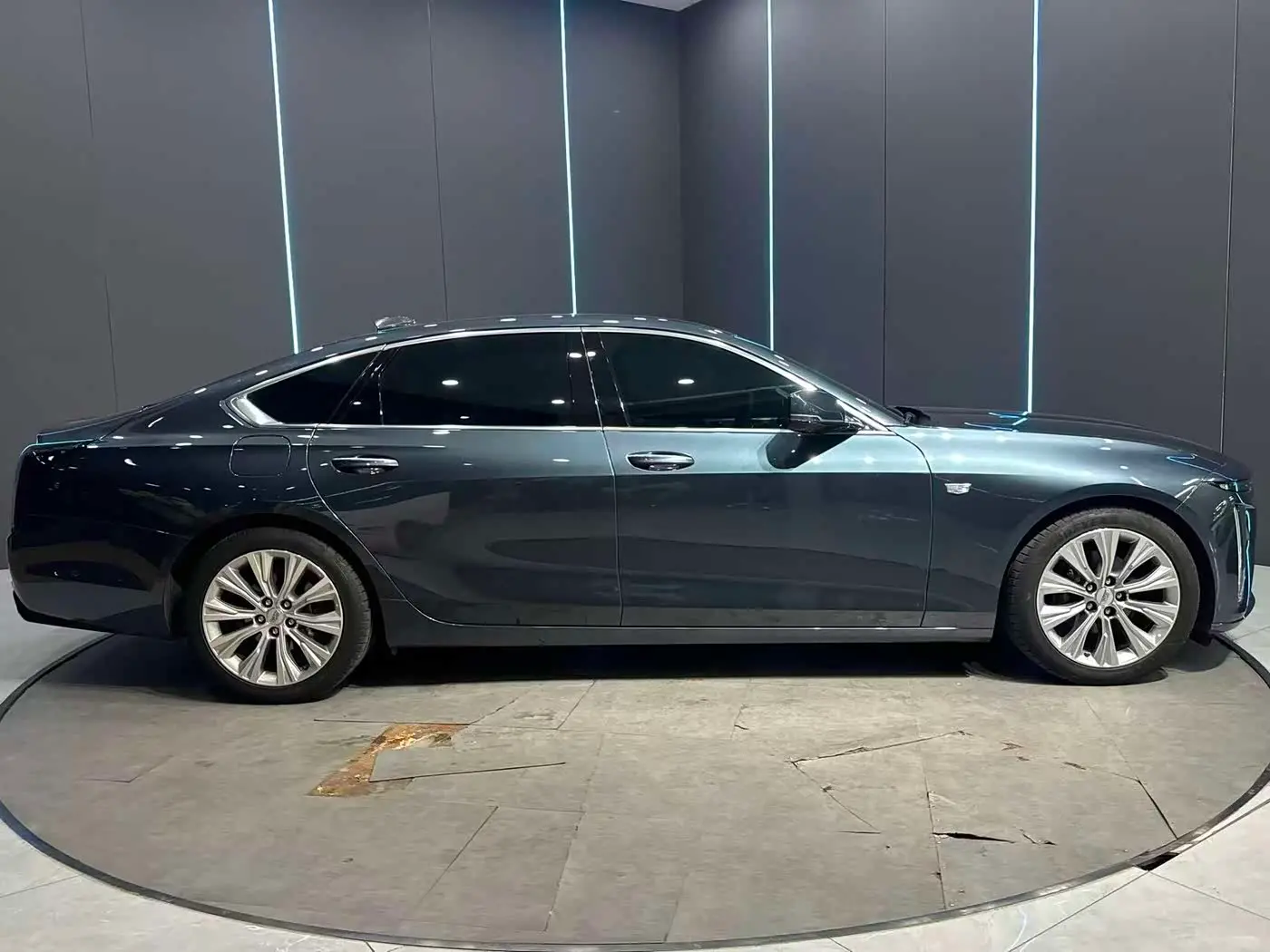 Cadillac CT6 2024 — Şəkil 5/12