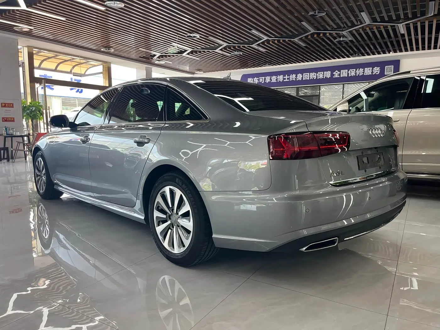 Audi A6L 2017 — Photo 4/16