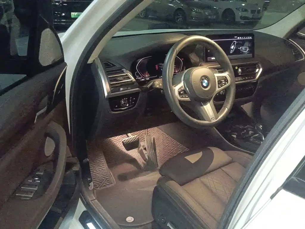 BMW X3 2022 — Şəkil 12/20