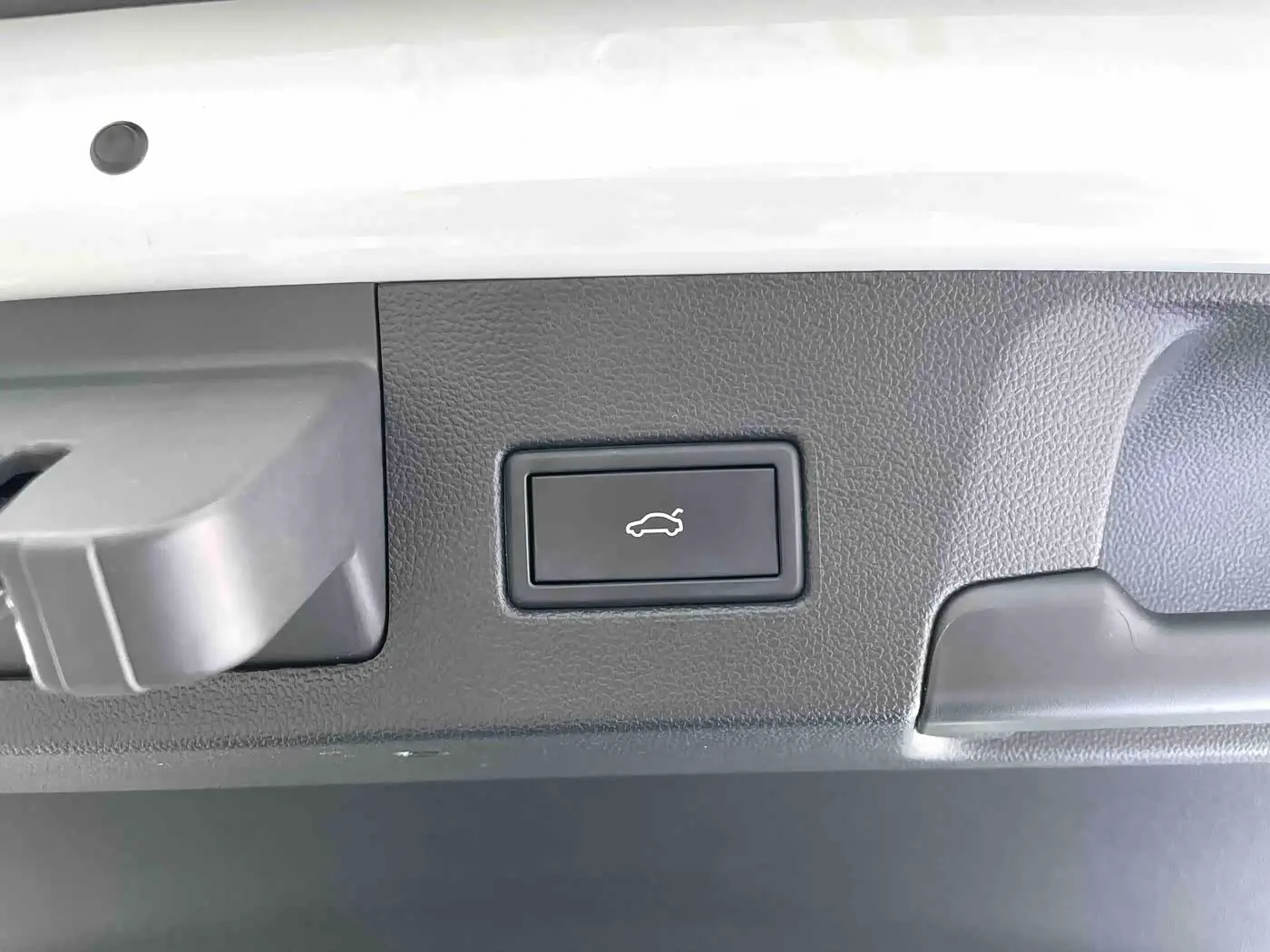Volkswagen Lamando 2023 — Photo 17/20