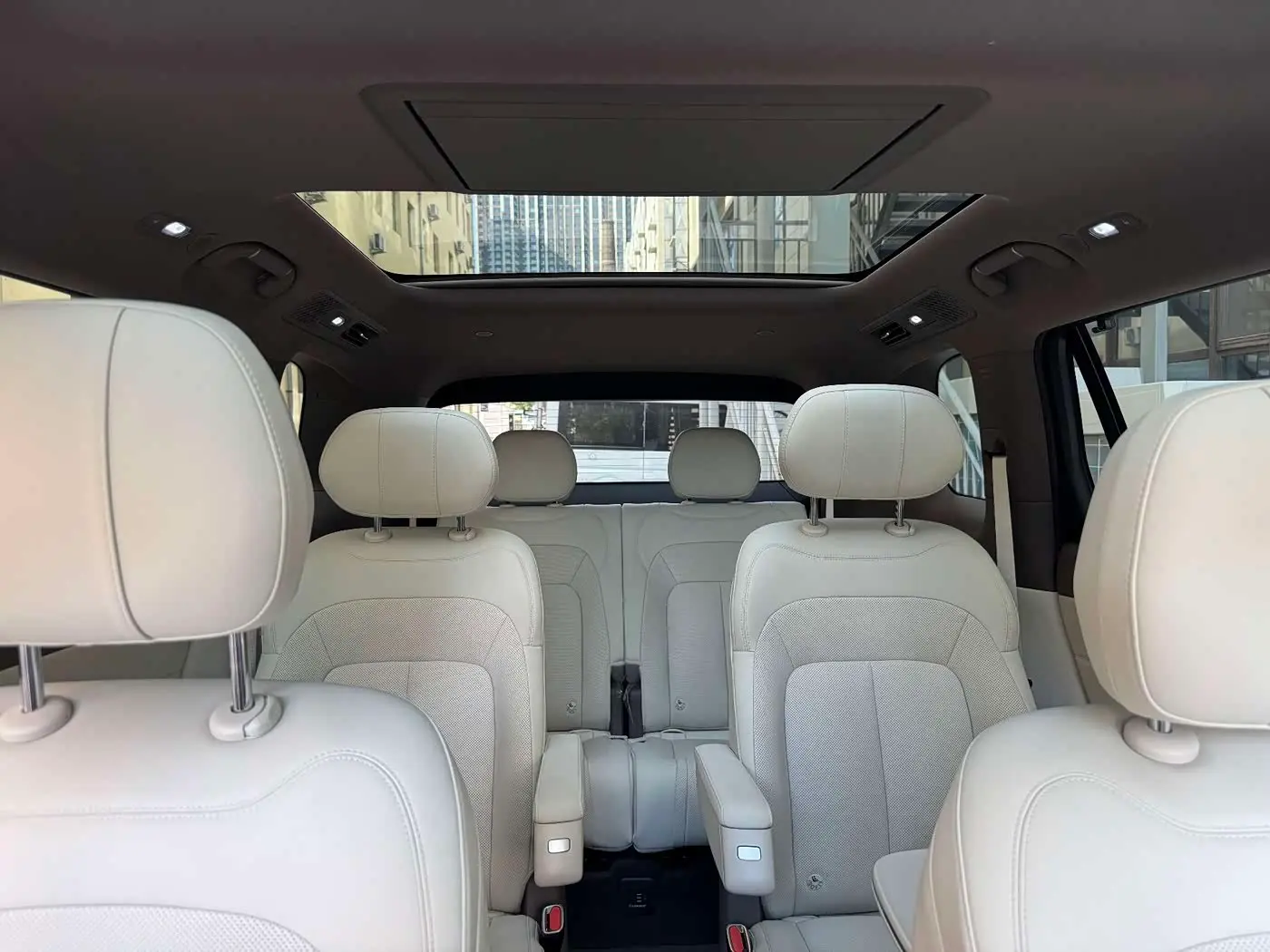 Denza N8L 2025 — Photo 18/20