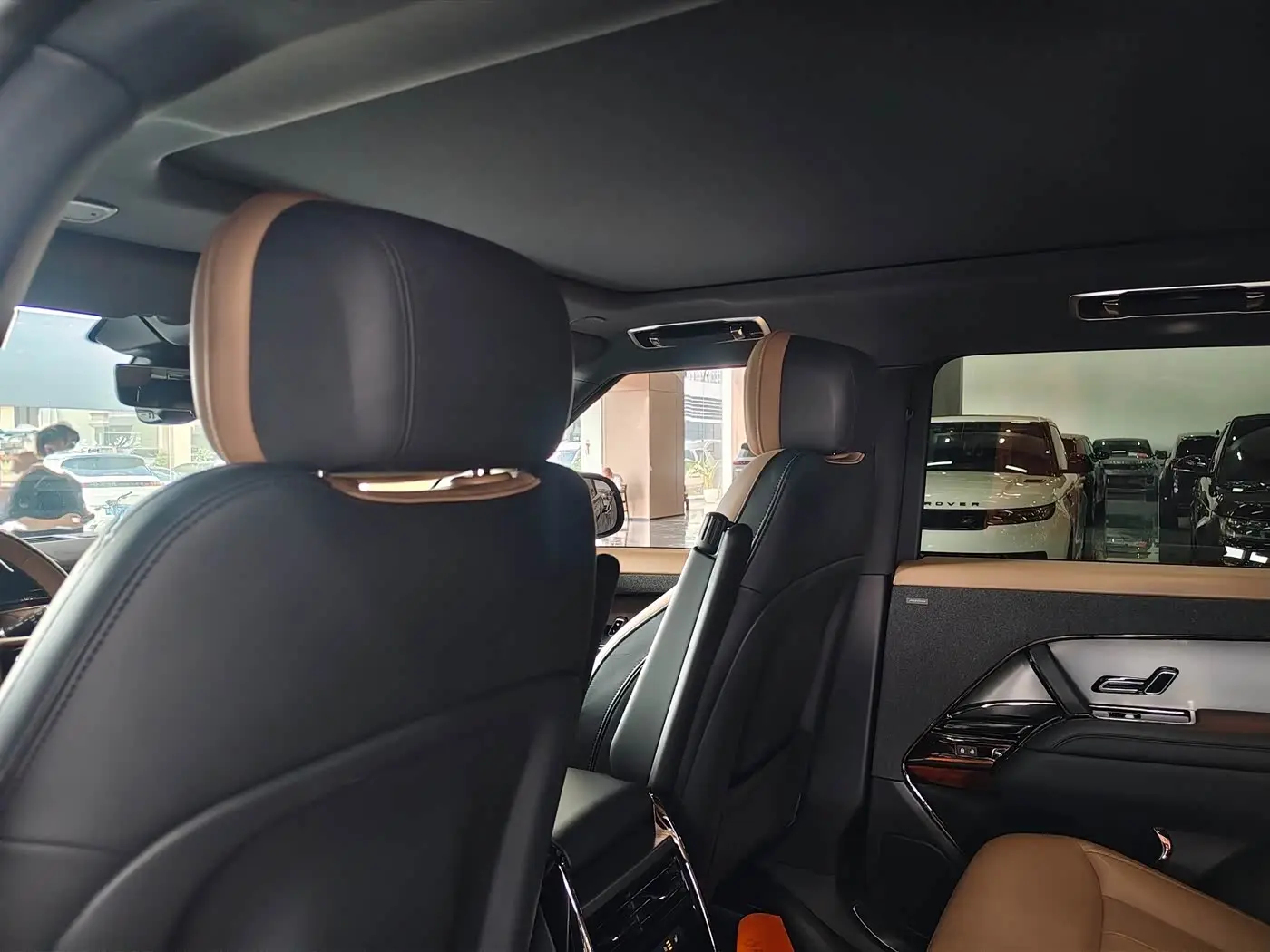 Land Rover Range Rover Sport 2023 — Şəkil 12/20