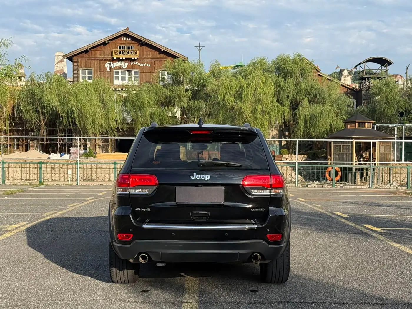Jeep Grand Cherokee 2017 — Photo 7/15