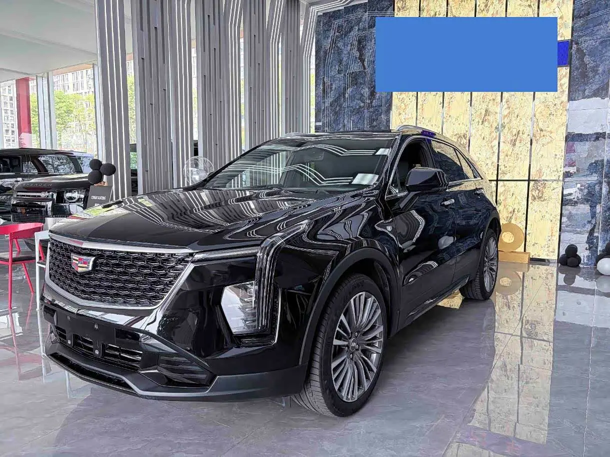 Cadillac XT4 2025 — Фото 1/19