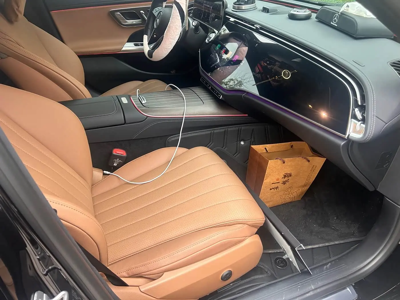 Mercedes-Benz E-Class 2025 — Фото 9/15