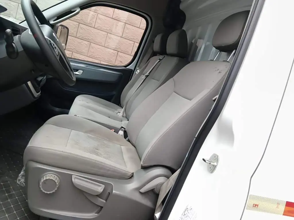 SAIC Maxus Xintu V80 2025 — Şəkil 15/20