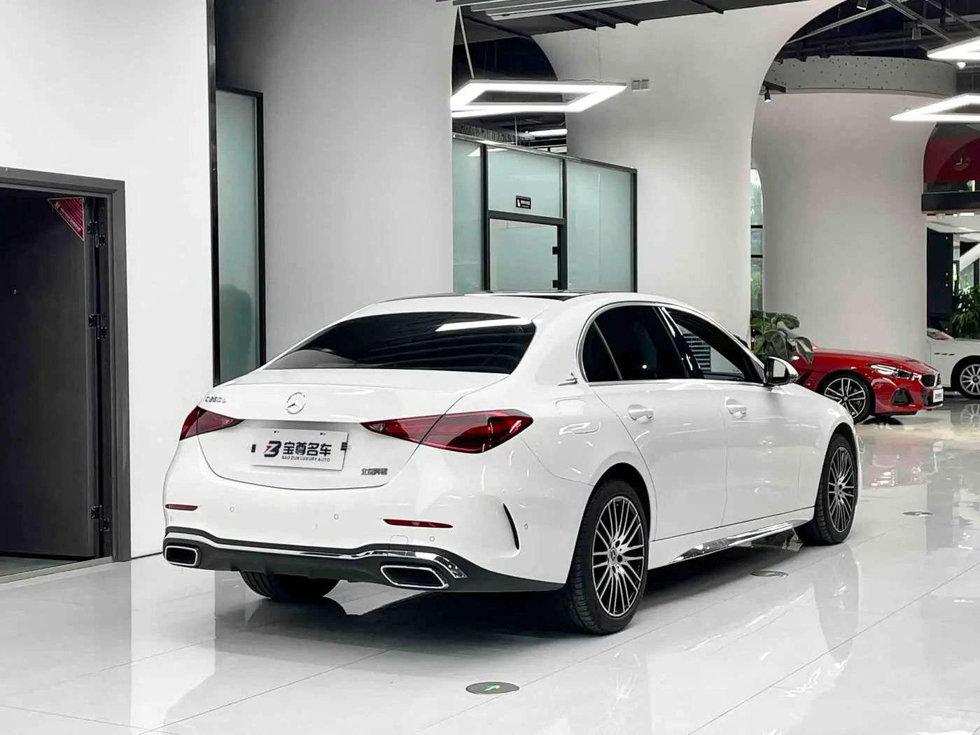 Mercedes-Benz C-Class 2024 — Фото 11/17