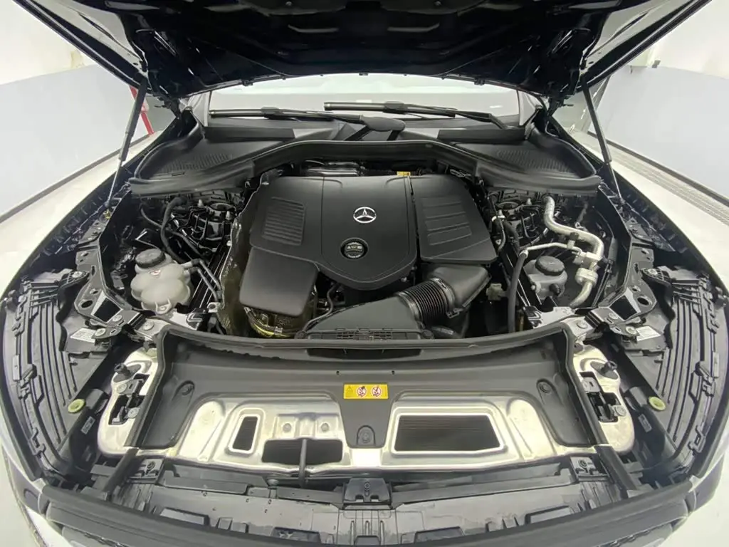 Mercedes-Benz GLC 2025 — Photo 12/20