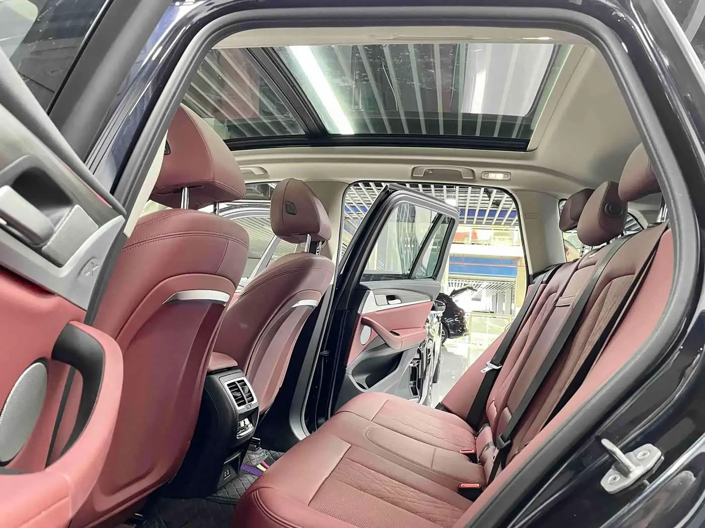 BMW X3 2022 — Photo 7/19