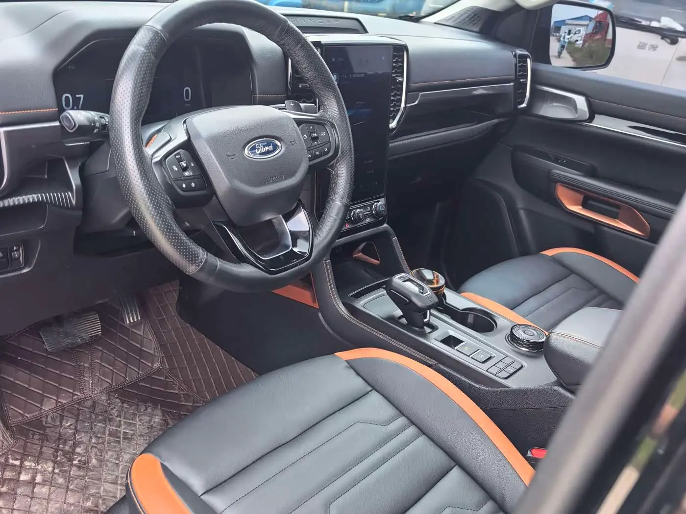 Ford Ranger 2025 — Photo 8/12
