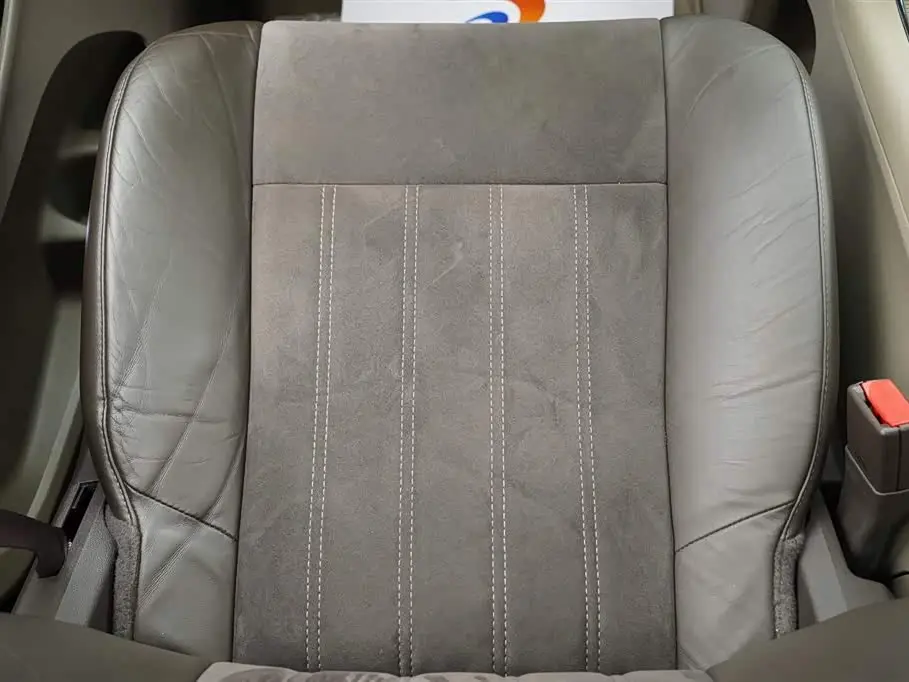 Chrysler Grand Voyager 2017 — Şəkil 19/20