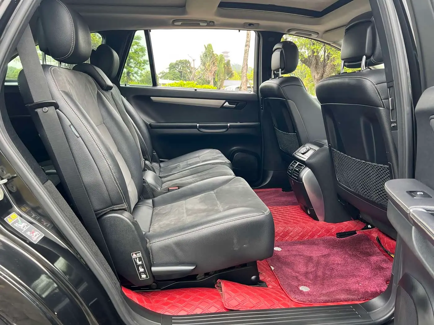 Mercedes-Benz R-Class 2016 — Photo 13/16