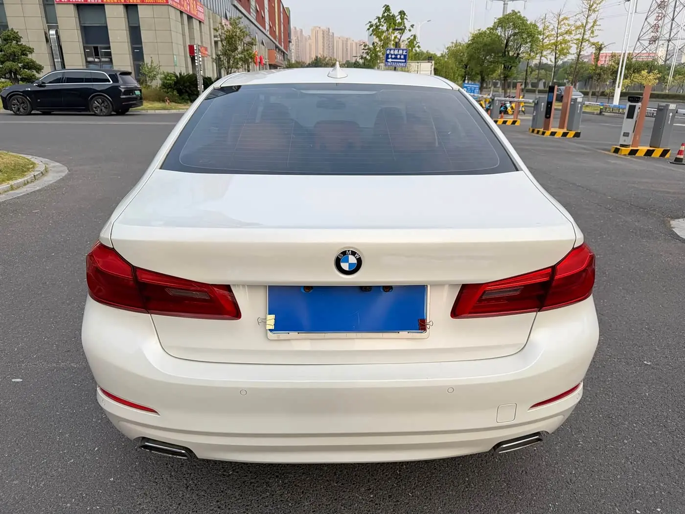 BMW 5 Series 2018 — Фото 5/17