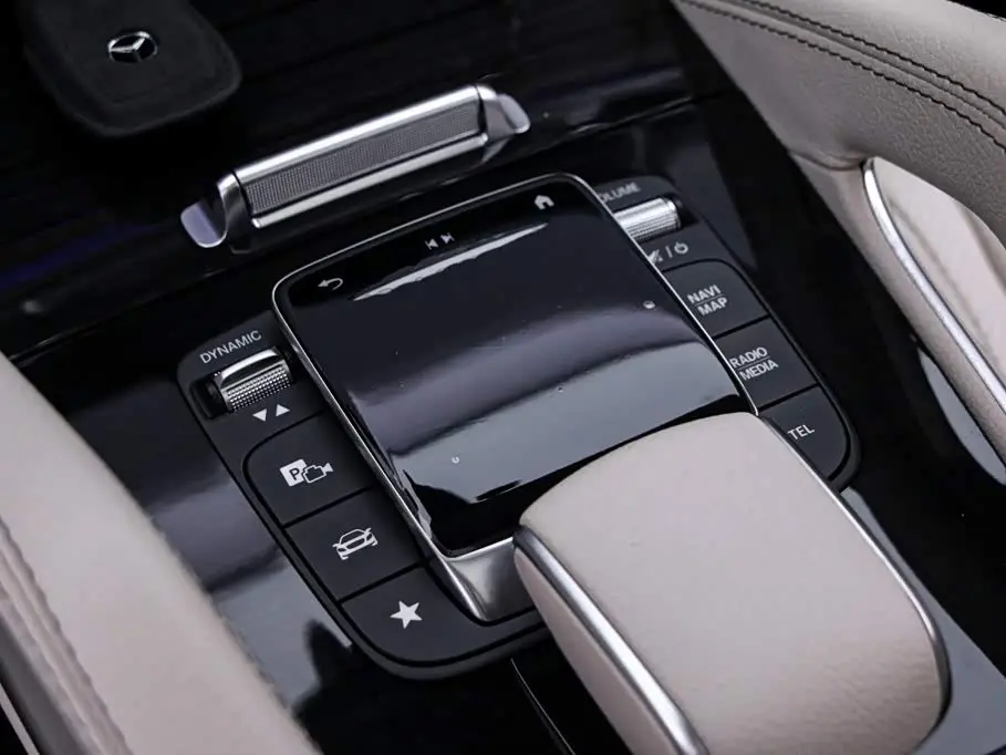 Mercedes-Benz GLS 2021 — Фото 11/19