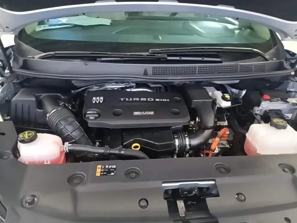 Buick GL8 New Energy 2025 — Photo 20/20