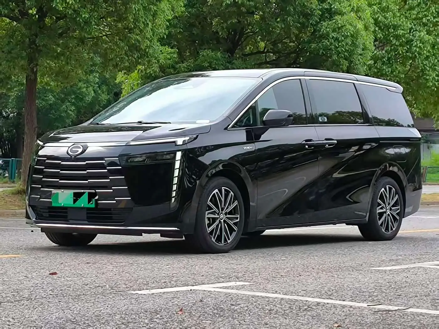 GAC Trumpchi Trumpchi E8 NEV 2024 — Фото 1/15