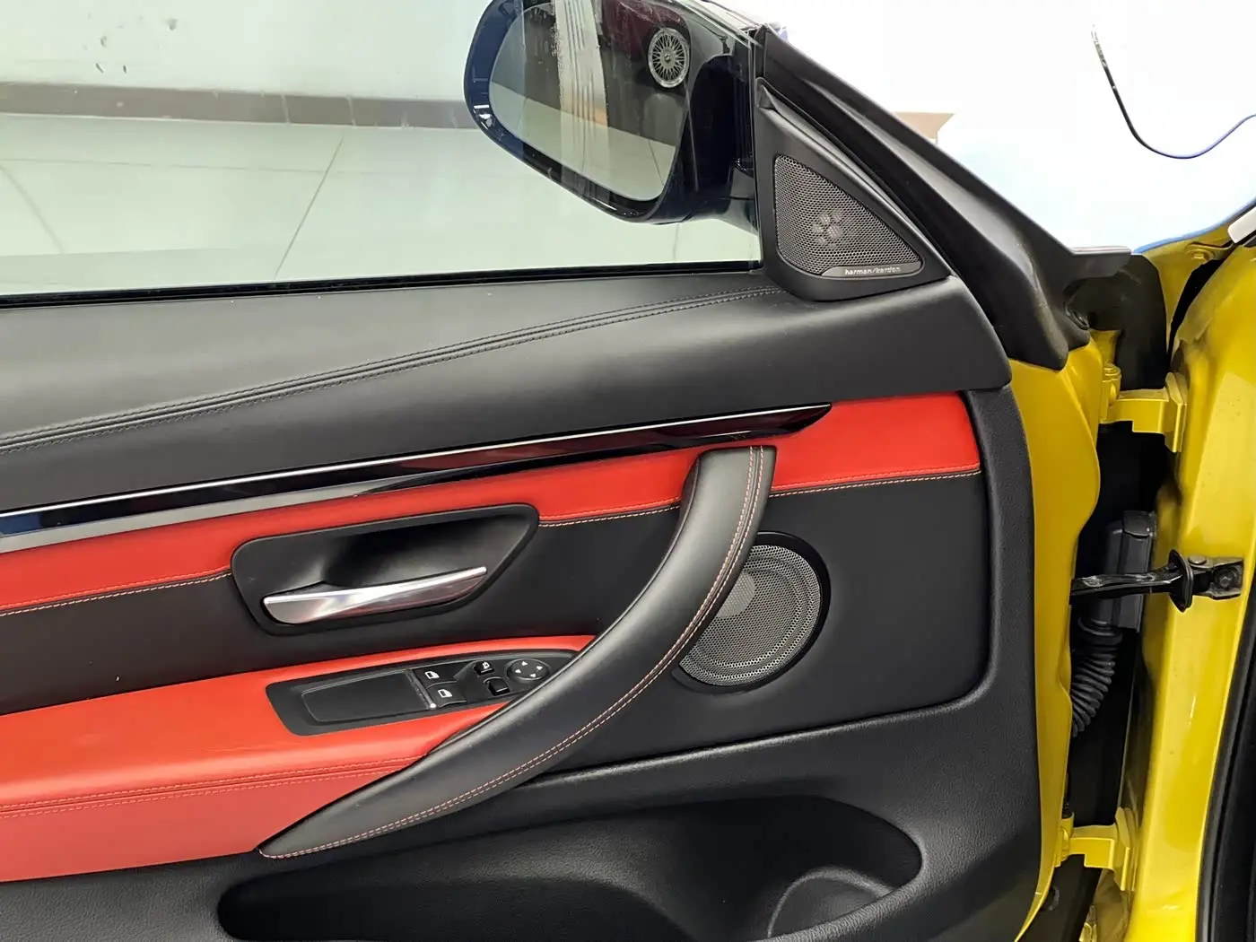 BMW M4 2019 — Photo 13/20