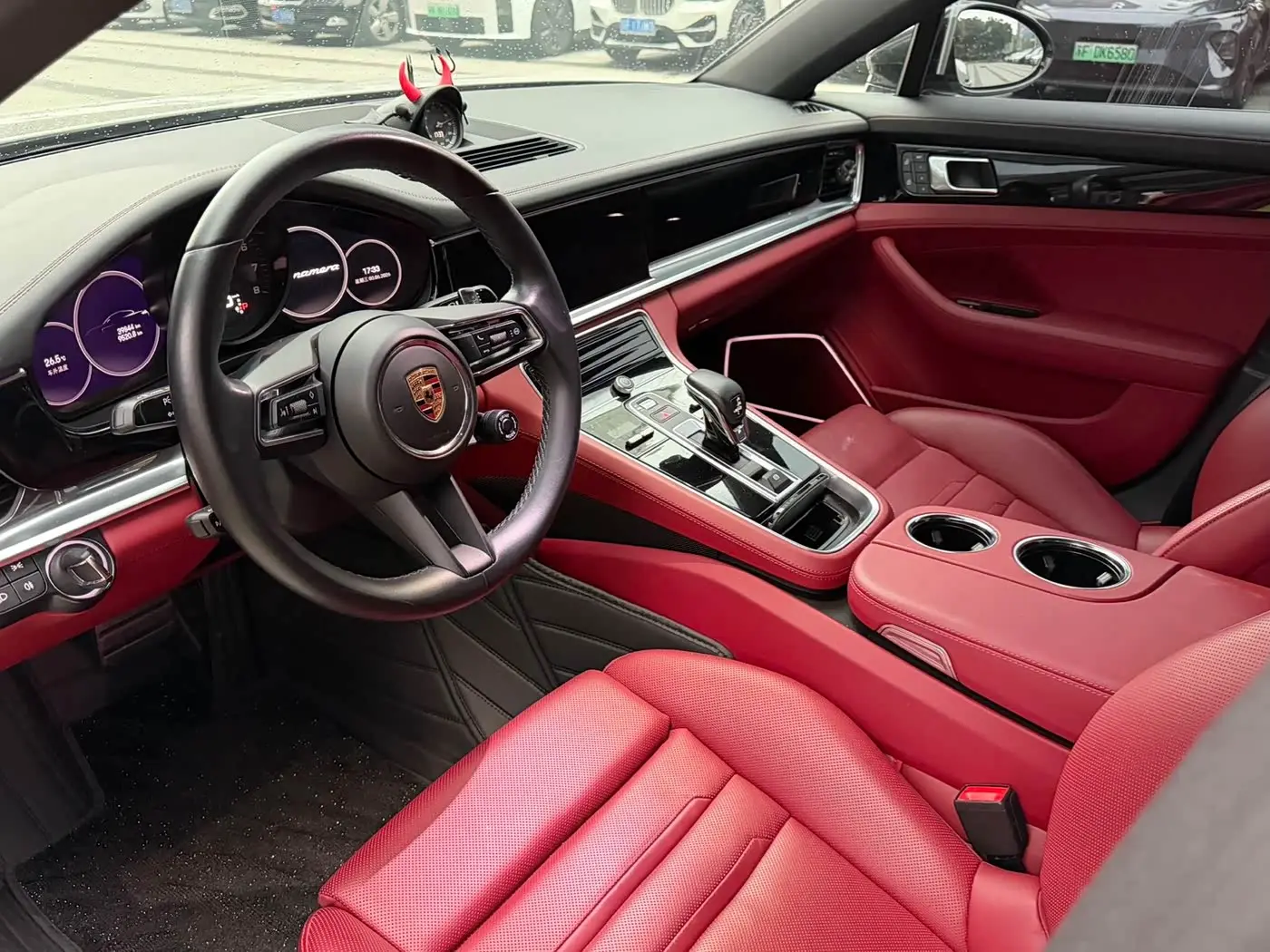 Porsche Panamera 2023 — Photo 10/11