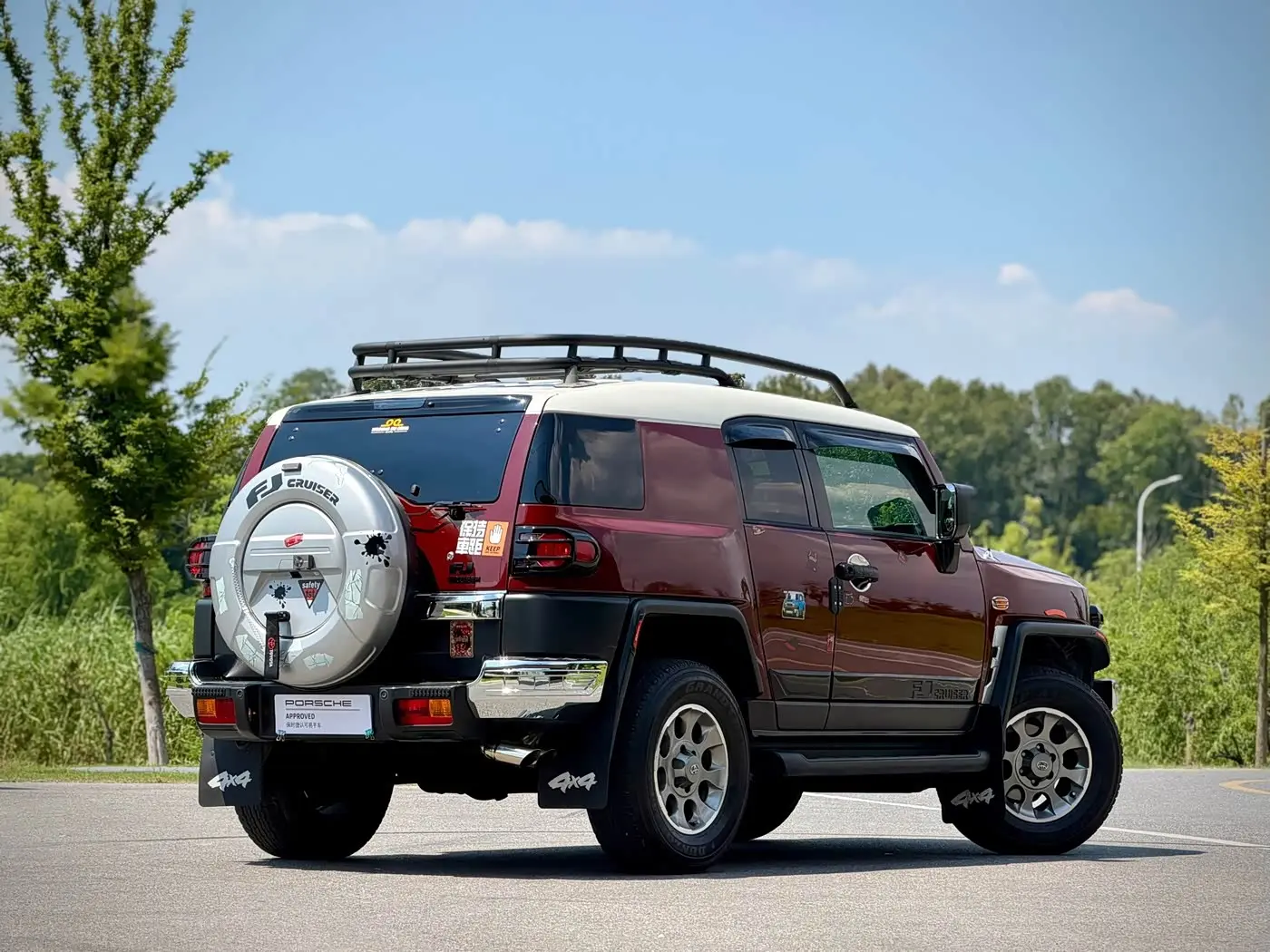 Toyota FJ Cruiser 2011 — Photo 4/14