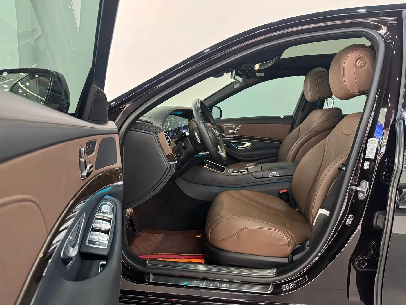 Mercedes-Benz S-Class 2019 — Photo 6/20