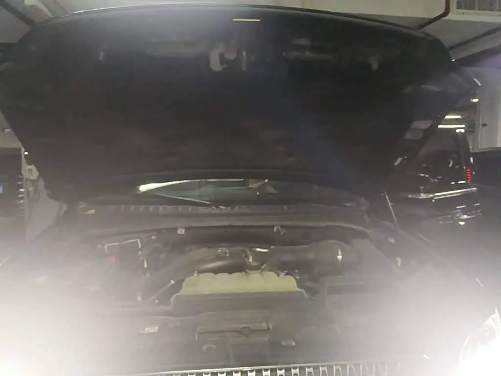 Lincoln Navigator 2021 — Photo 9/15
