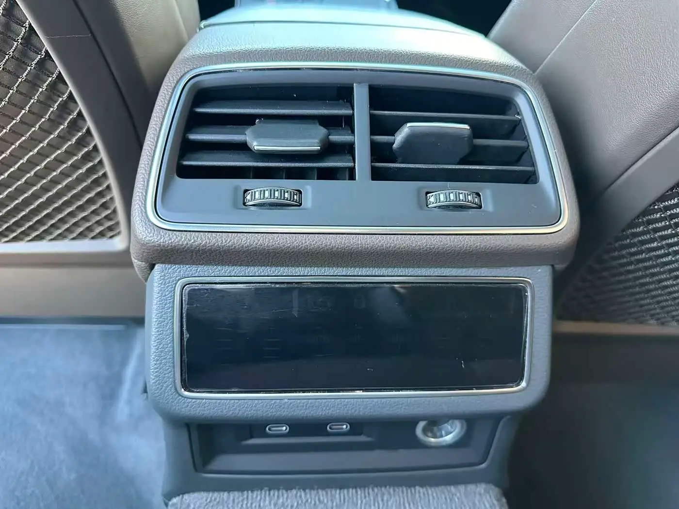 Audi A7L 2022 — Photo 15/20