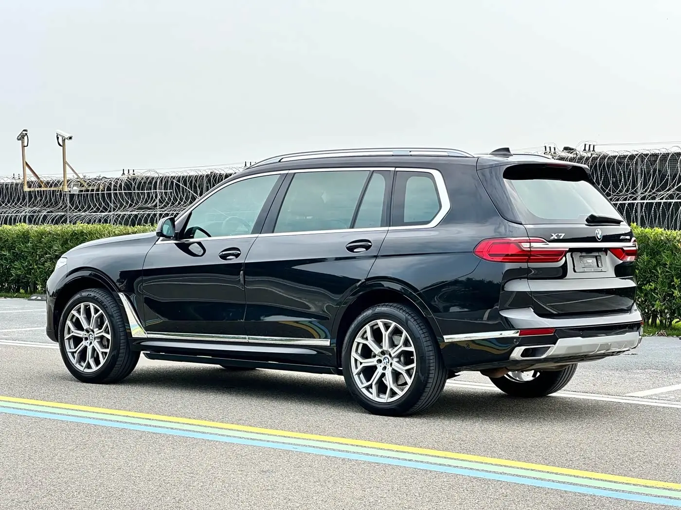 BMW X7 2022 — Photo 5/20